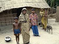Rulipara char People in a farm yard 02.JPG